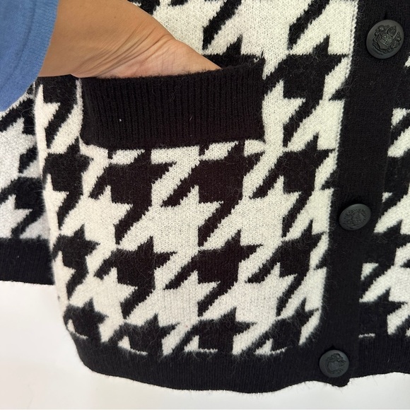 Steve Madden | Black & White Houndstooth Long Cardigan Sweater Size L - Picture 8 of 13